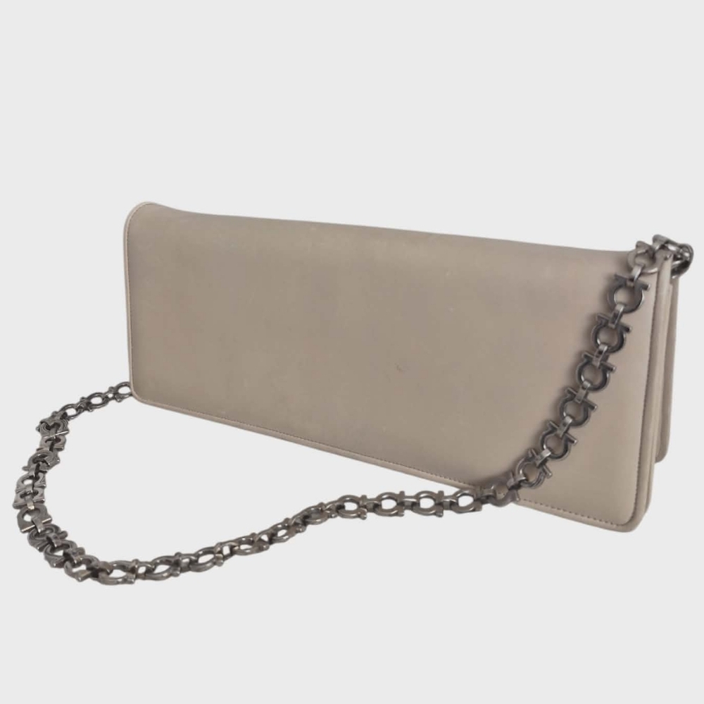 Salvatore Ferragamo Cream Leather Shoulder Bag - Picture 16 of 16